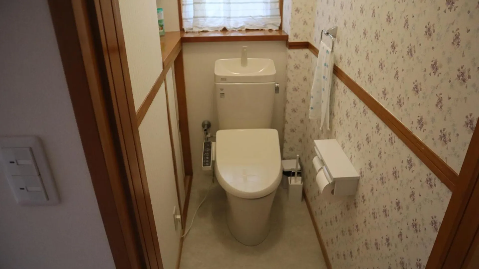 立花荘 Villa Matsuyama  0*, Matsuyama (Ehime)